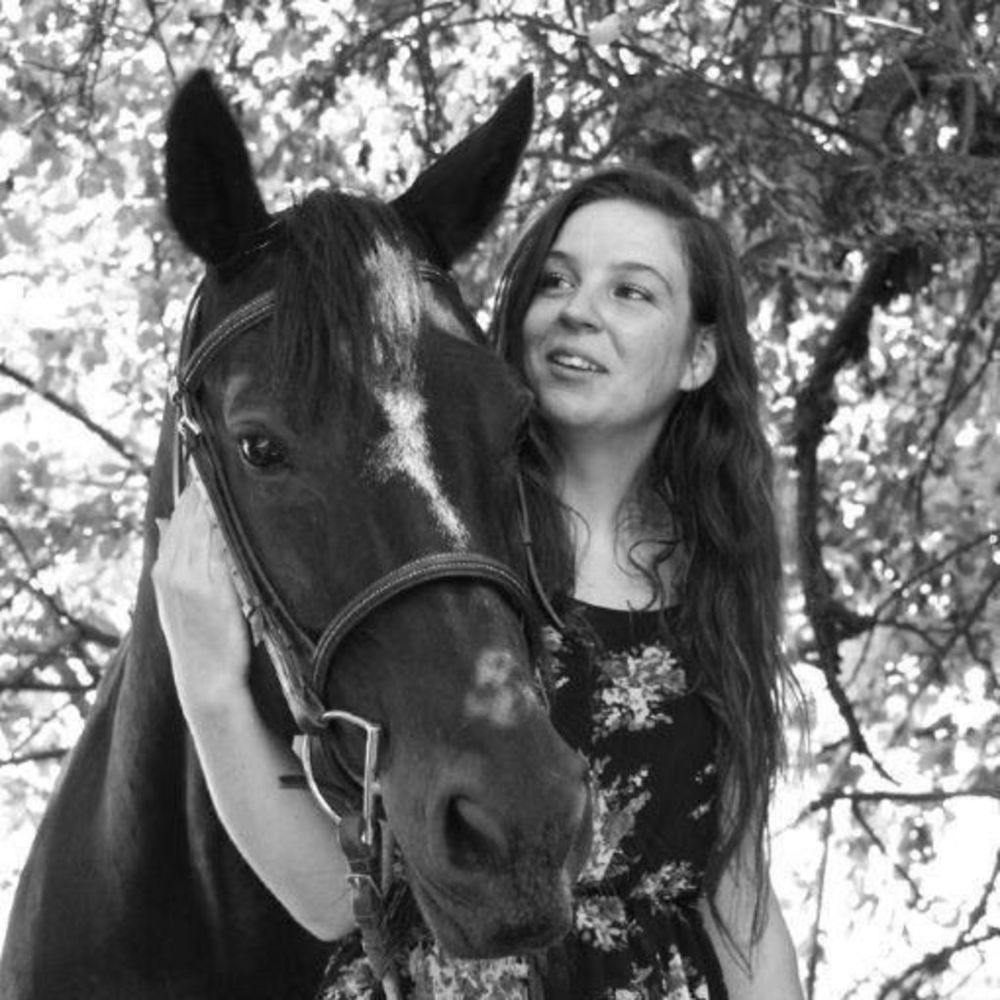 Meet your Posher, Tessa